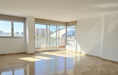 Piso en la Torre Francia